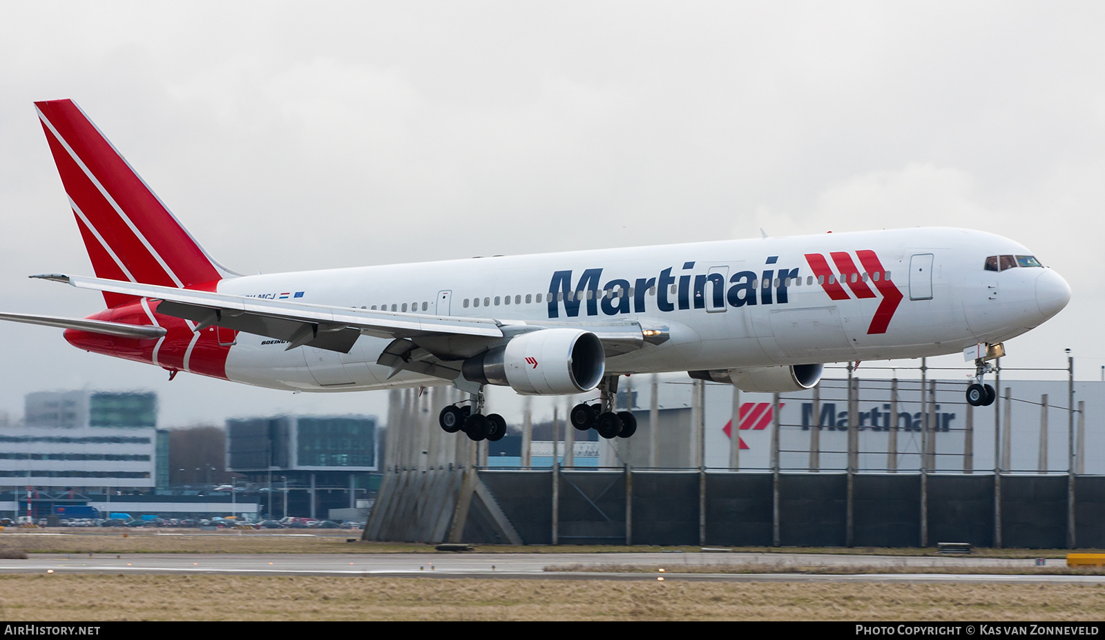 Aircraft Photo of PH-MCJ | Boeing 767-33A/ER | Martinair | AirHistory.net #438815