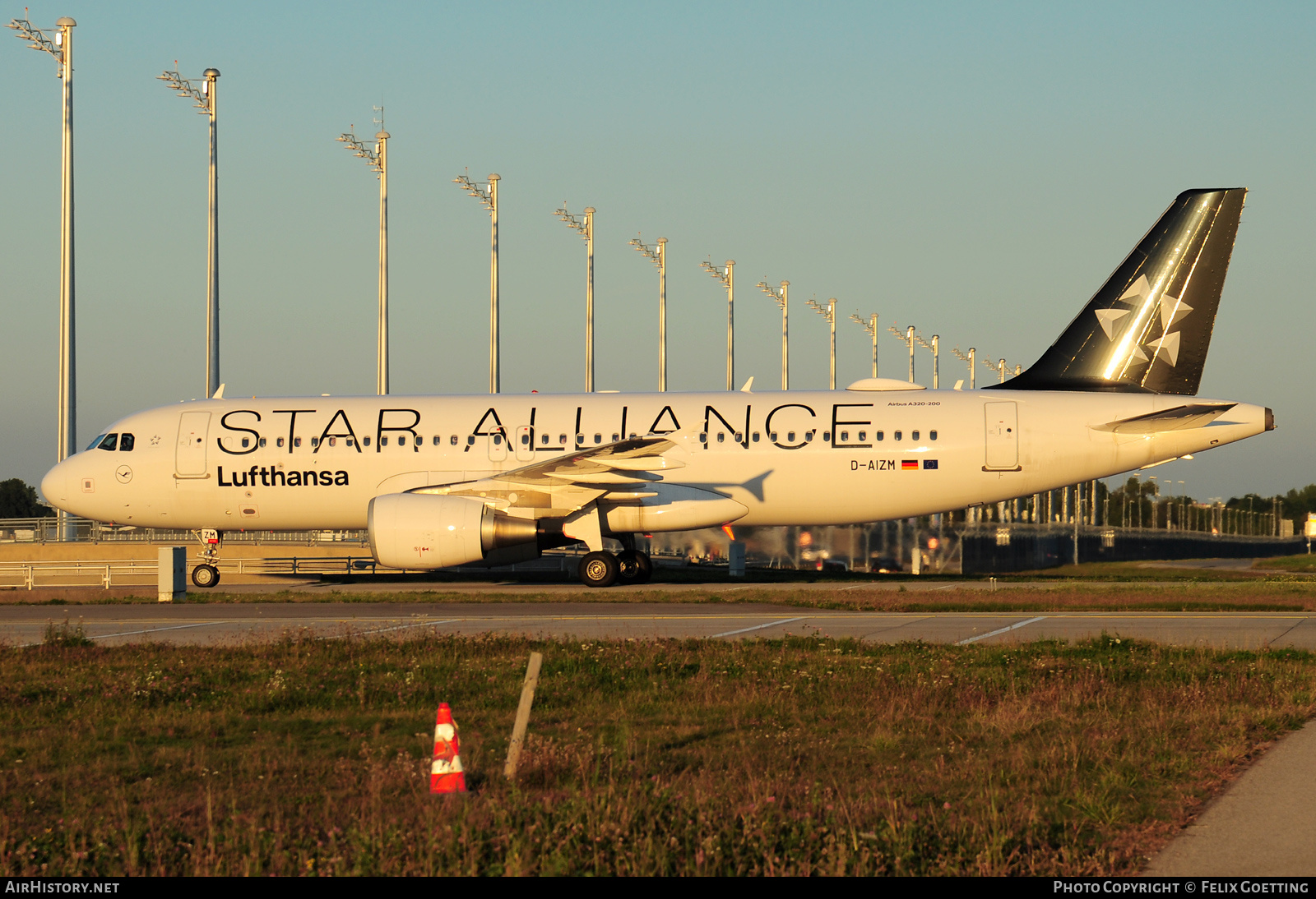 Aircraft Photo of D-AIZM | Airbus A320-214 | Lufthansa | AirHistory.net #438831