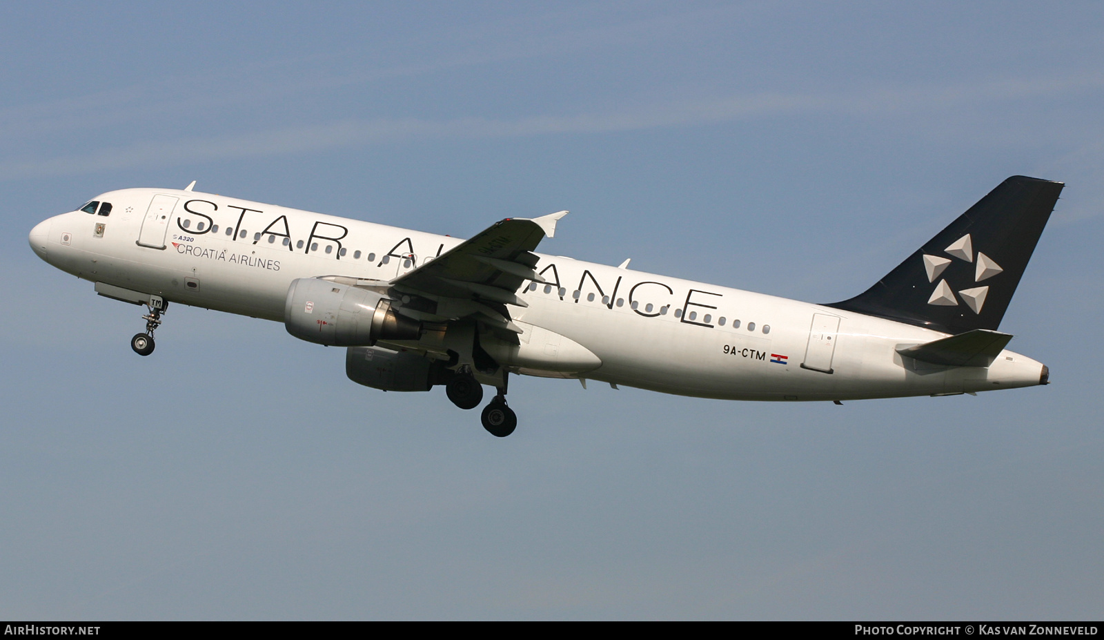 Aircraft Photo of 9A-CTM | Airbus A320-212 | Croatia Airlines | AirHistory.net #438927