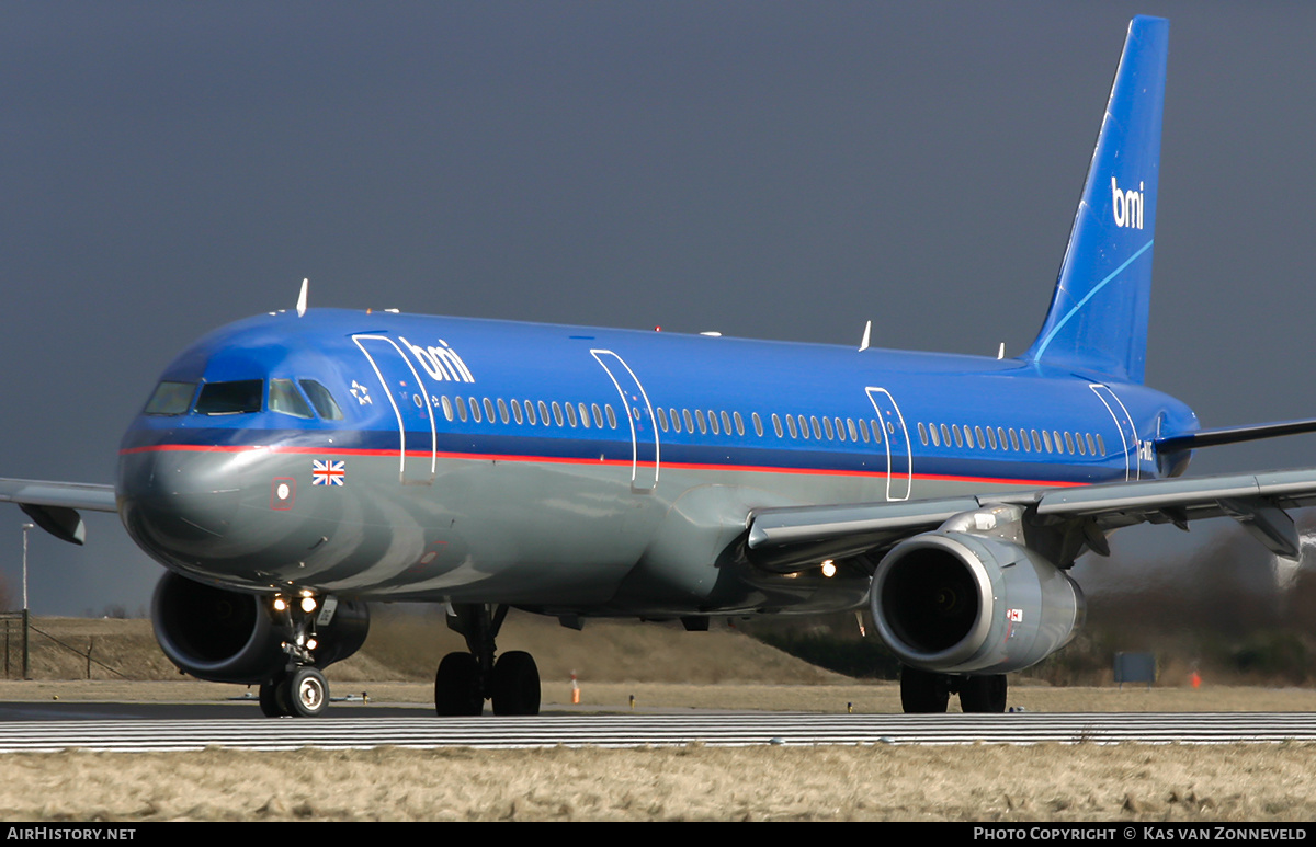 Aircraft Photo of G-MIDE | Airbus A321-231 | BMI - British Midland International | AirHistory.net #438940
