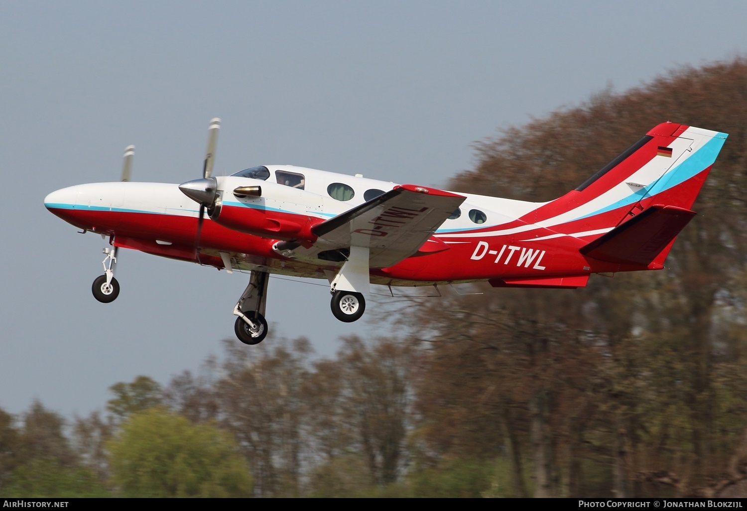 Aircraft Photo of D-ITWL | Cessna 425 Corsair | AirHistory.net #438942