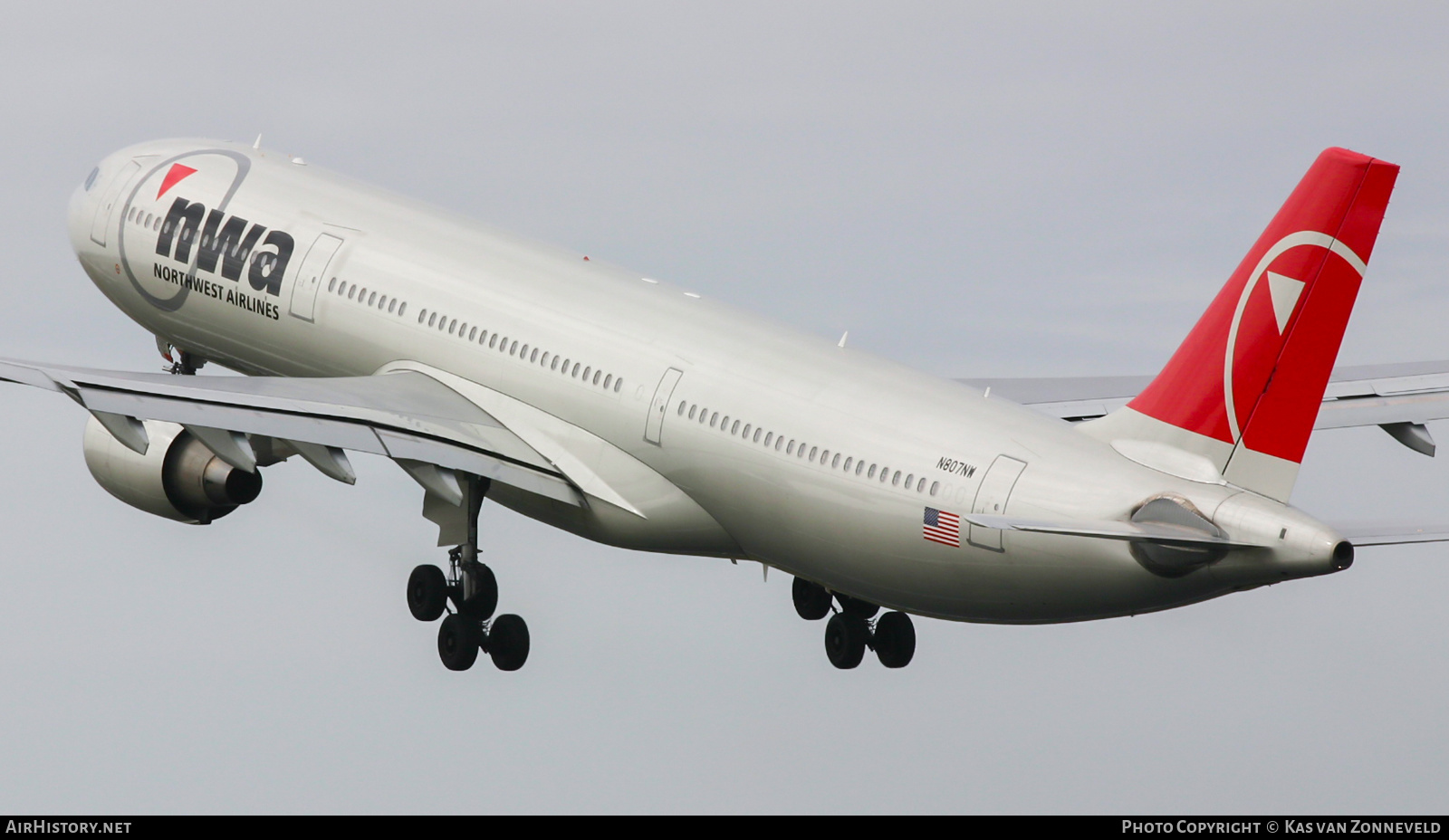 Aircraft Photo of N807NW | Airbus A330-323 | Northwest Airlines | AirHistory.net #439043