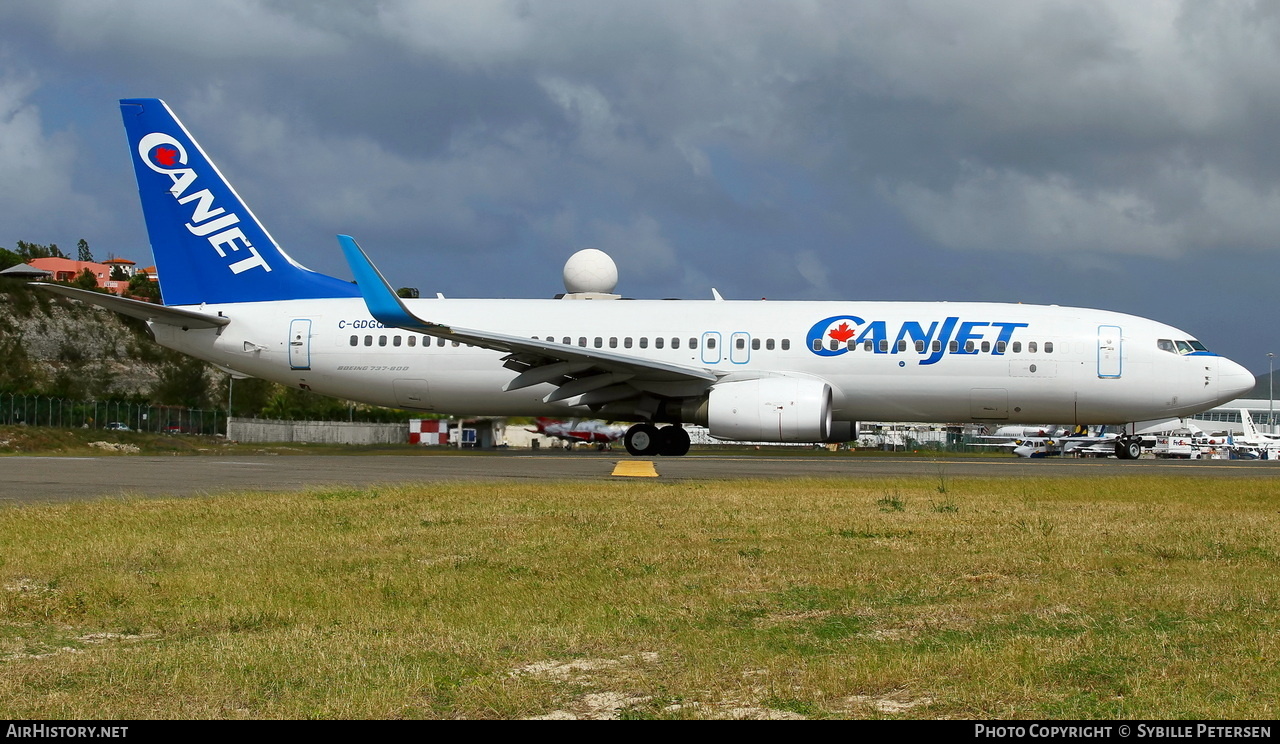 Aircraft Photo of C-GDGQ | Boeing 737-8FH | CanJet Airlines | AirHistory.net #439090