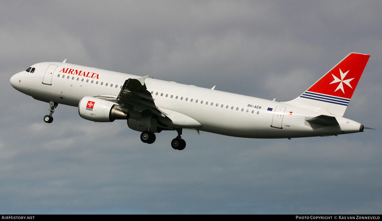 Aircraft Photo of 9H-AER | Airbus A320-214 | Air Malta | AirHistory.net #439102