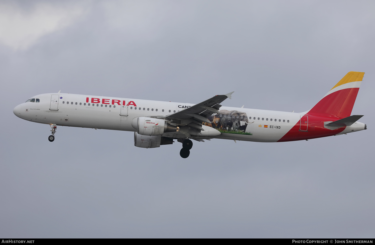 Aircraft Photo of EC-IXD | Airbus A321-211 | Iberia | AirHistory.net #439146