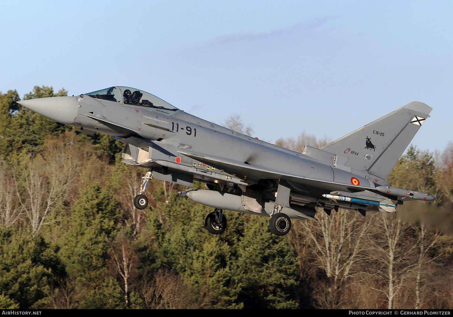 Aircraft Photo of C.16-20 | Eurofighter EF-2000 Typhoon T | Spain - Air Force | AirHistory.net #439205