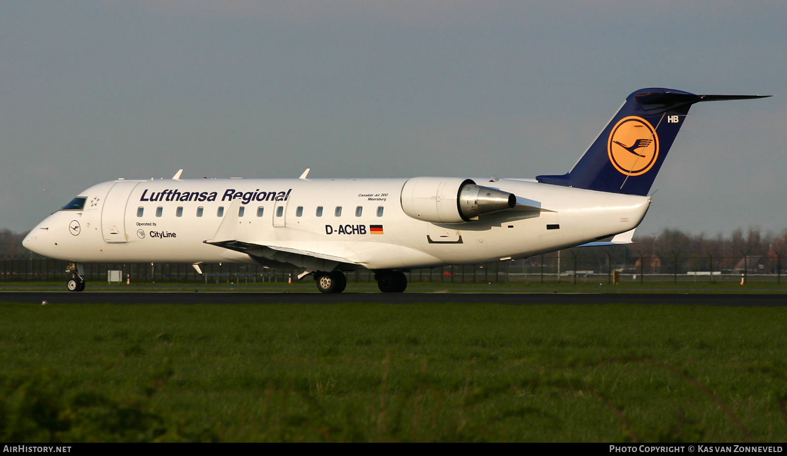 Aircraft Photo of D-ACHB | Bombardier CRJ-200LR (CL-600-2B19) | Lufthansa Regional | AirHistory.net #439231