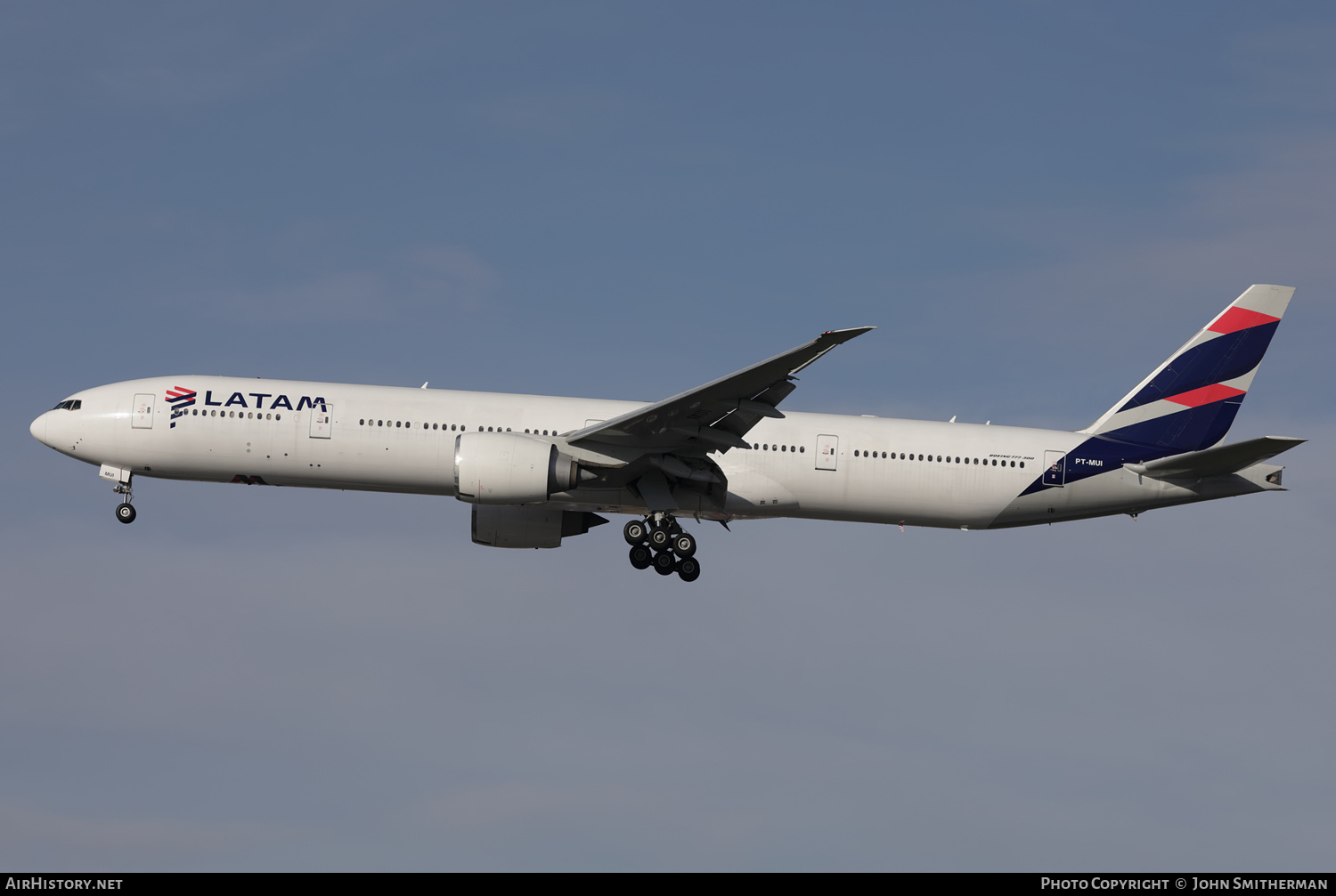 Aircraft Photo of PT-MUI | Boeing 777-32W/ER | LATAM Airlines | AirHistory.net #439242