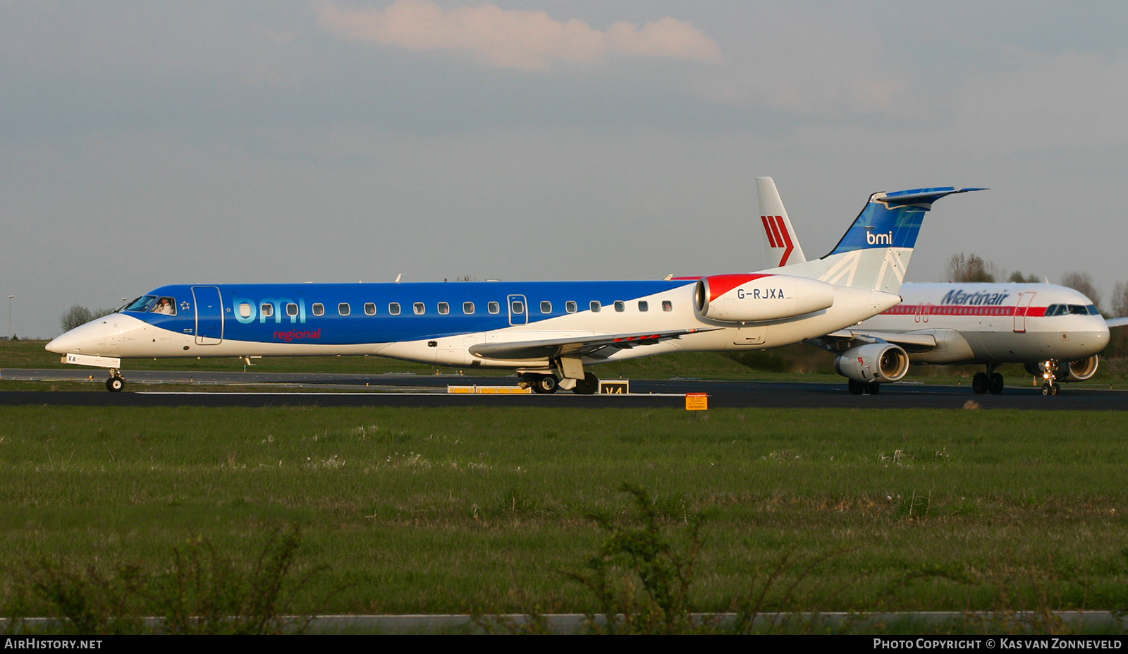 Aircraft Photo of G-RJXA | Embraer ERJ-145EP (EMB-145EP) | BMI Regional | AirHistory.net #439244