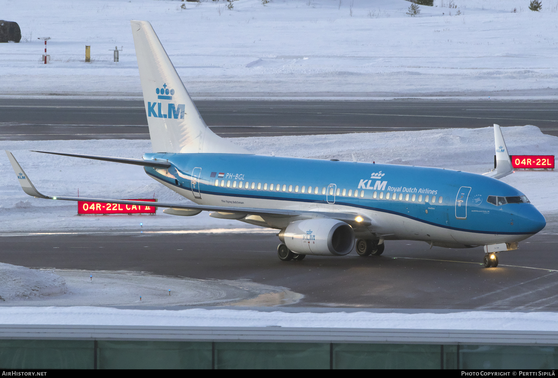 Aircraft Photo of PH-BGL | Boeing 737-7K2 | KLM - Royal Dutch Airlines | AirHistory.net #439351