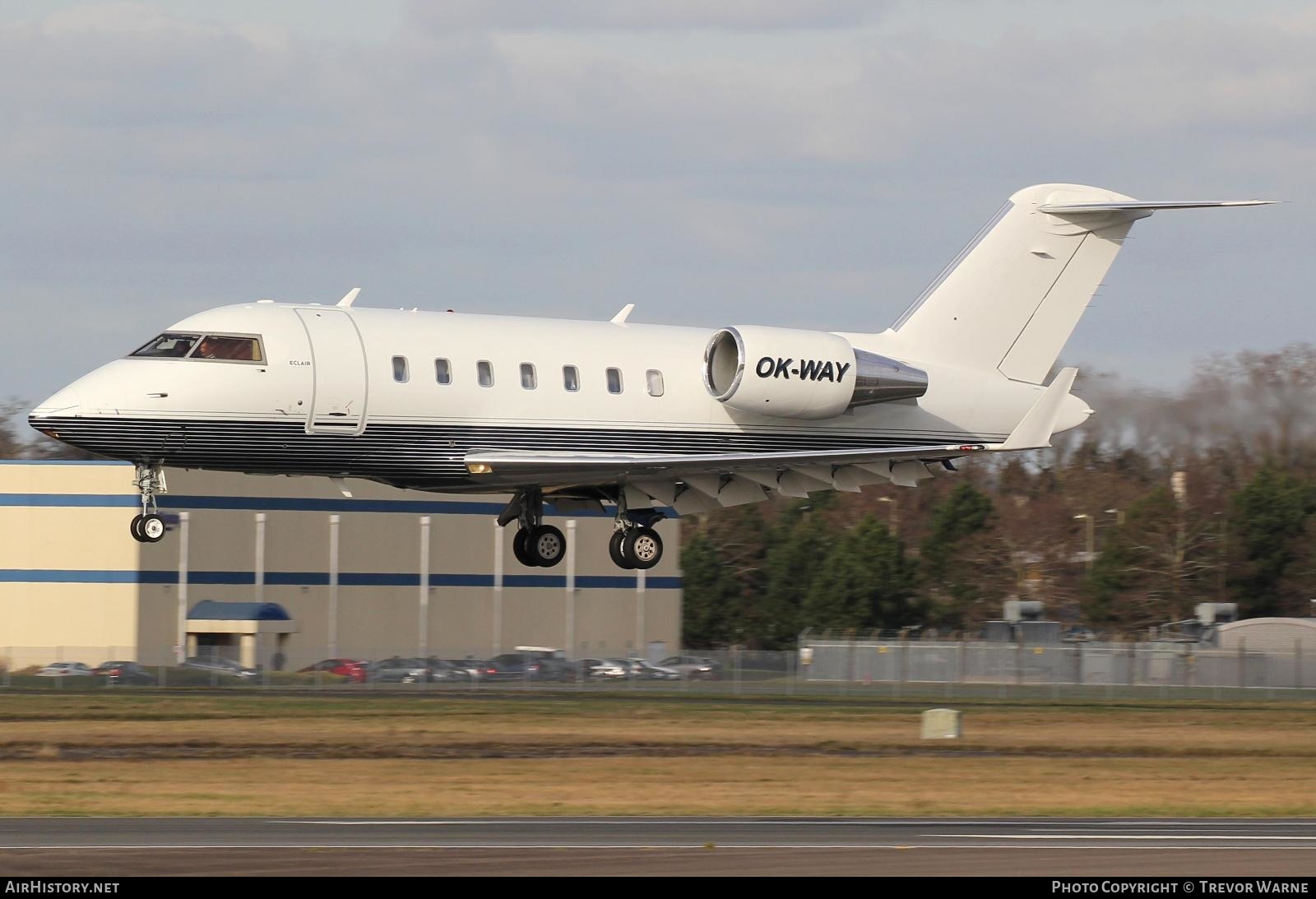 Aircraft Photo of OK-WAY | Bombardier Challenger 605 (CL-600-2B16) | AirHistory.net #439391