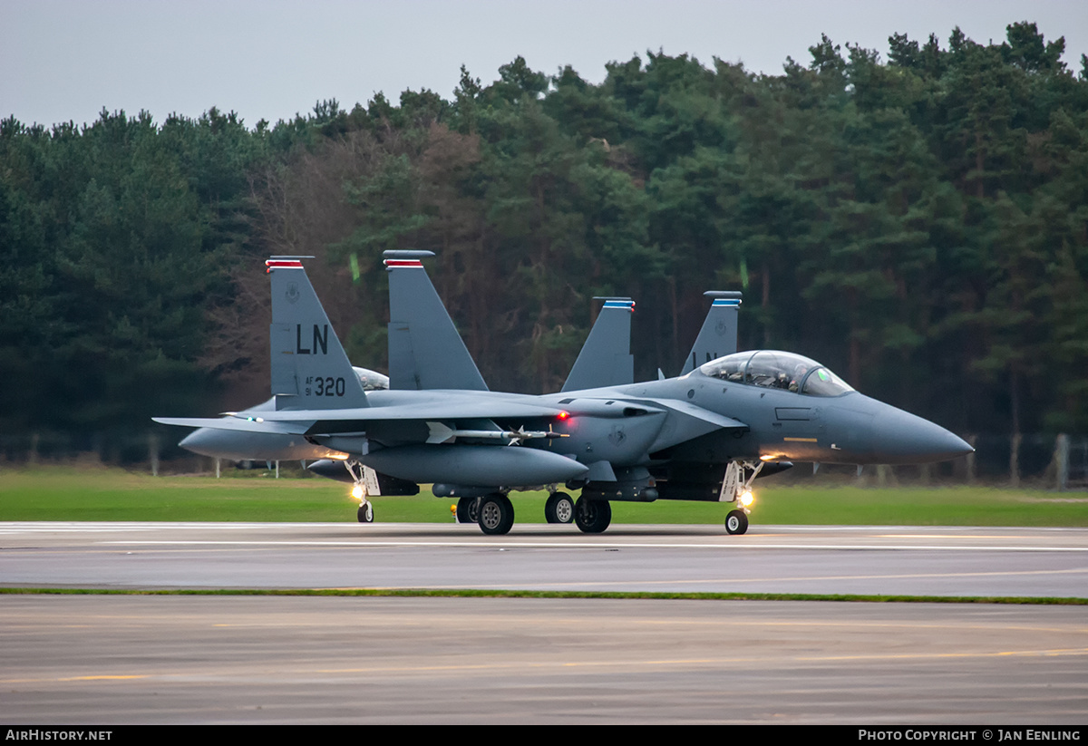 Aircraft Photo of 91-0320 / AF91-0320 | McDonnell Douglas F-15E Strike Eagle | USA - Air Force | AirHistory.net #439413