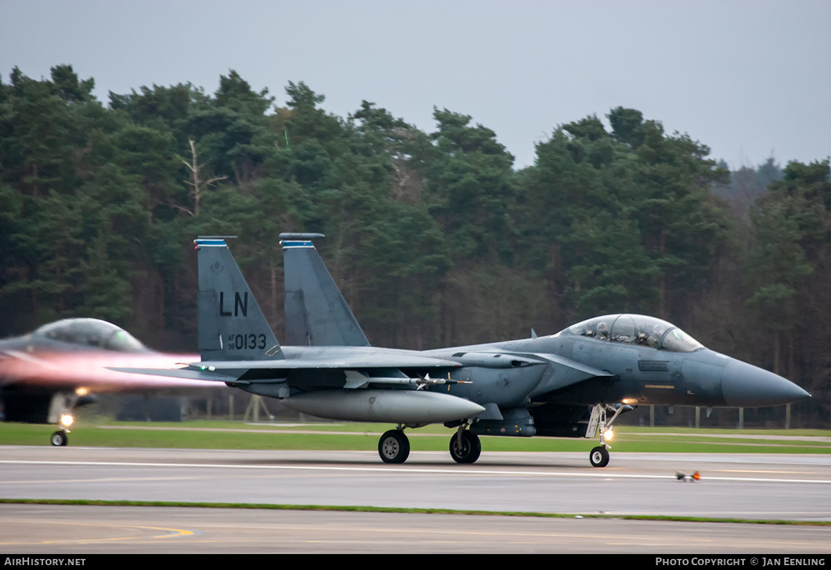 Aircraft Photo of 98-0133 / AF98-133 | McDonnell Douglas F-15E Strike Eagle | USA - Air Force | AirHistory.net #439421