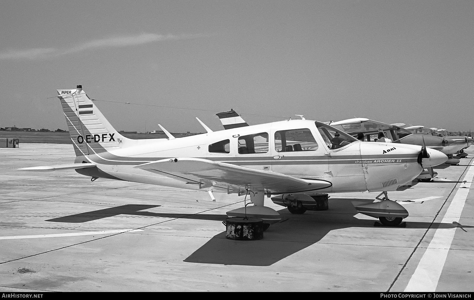 Aircraft Photo of OE-DFX | Piper PA-28-181 Archer II | AirHistory.net #439478