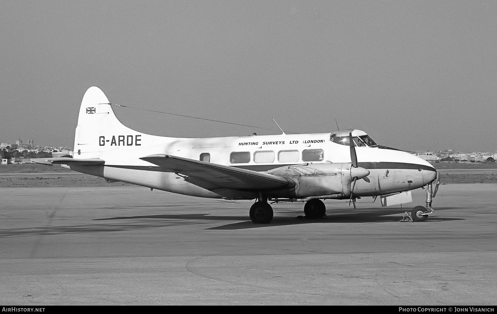 Aircraft Photo of G-ARDE | De Havilland D.H. 104 Dove 6 | Hunting Surveys | AirHistory.net #439482