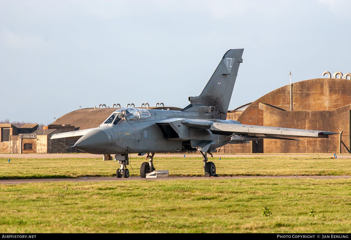 Aircraft Photo of ZE728 | Panavia Tornado F3(T) | UK - Air Force | AirHistory.net #439545