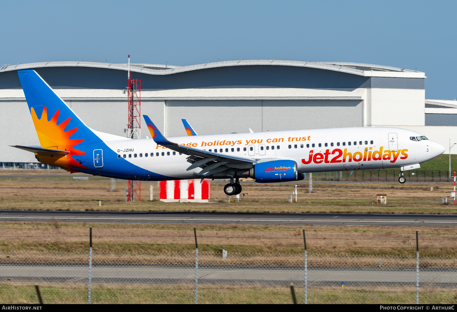 Aircraft Photo of G-JZHU | Boeing 737-800 | Jet2 Holidays | AirHistory.net #439587