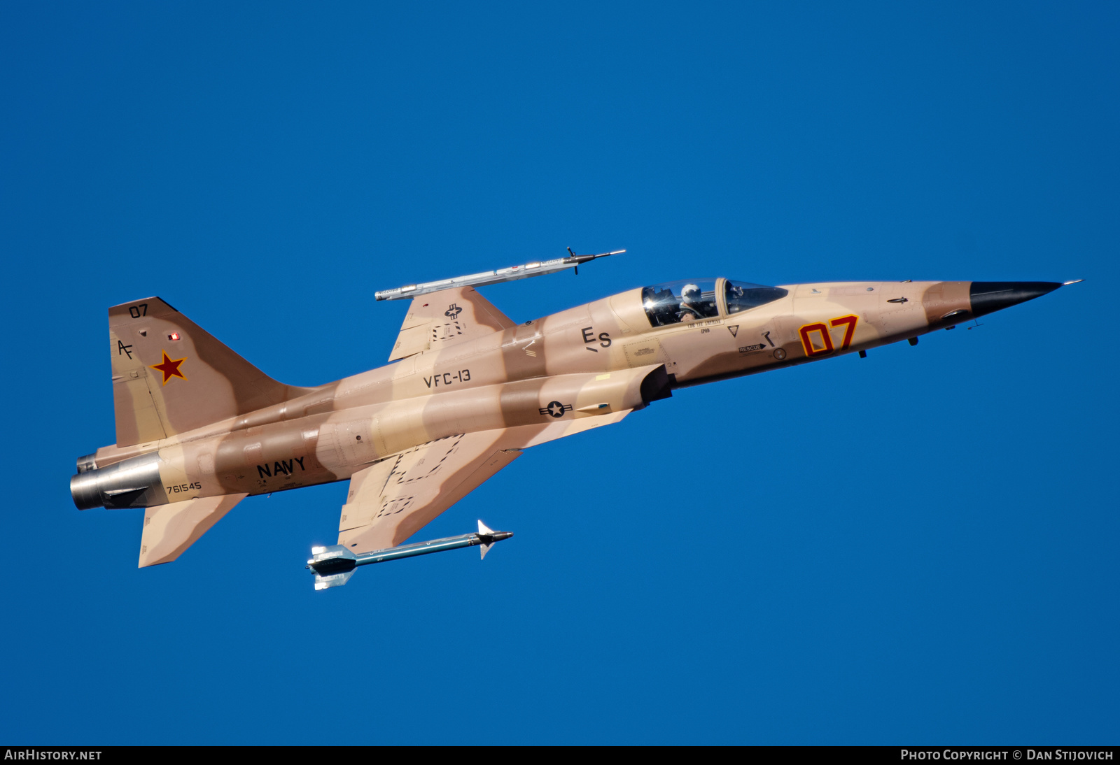 Aircraft Photo of 76-1545 / 761545 | Northrop F-5N Tiger II | USA - Navy | AirHistory.net #439592