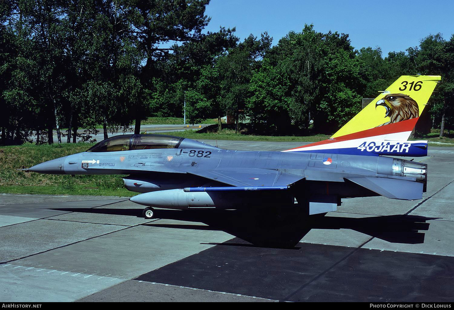 Aircraft Photo of J-882 | General Dynamics F-16B Fighting Falcon | Netherlands - Air Force | AirHistory.net #439611