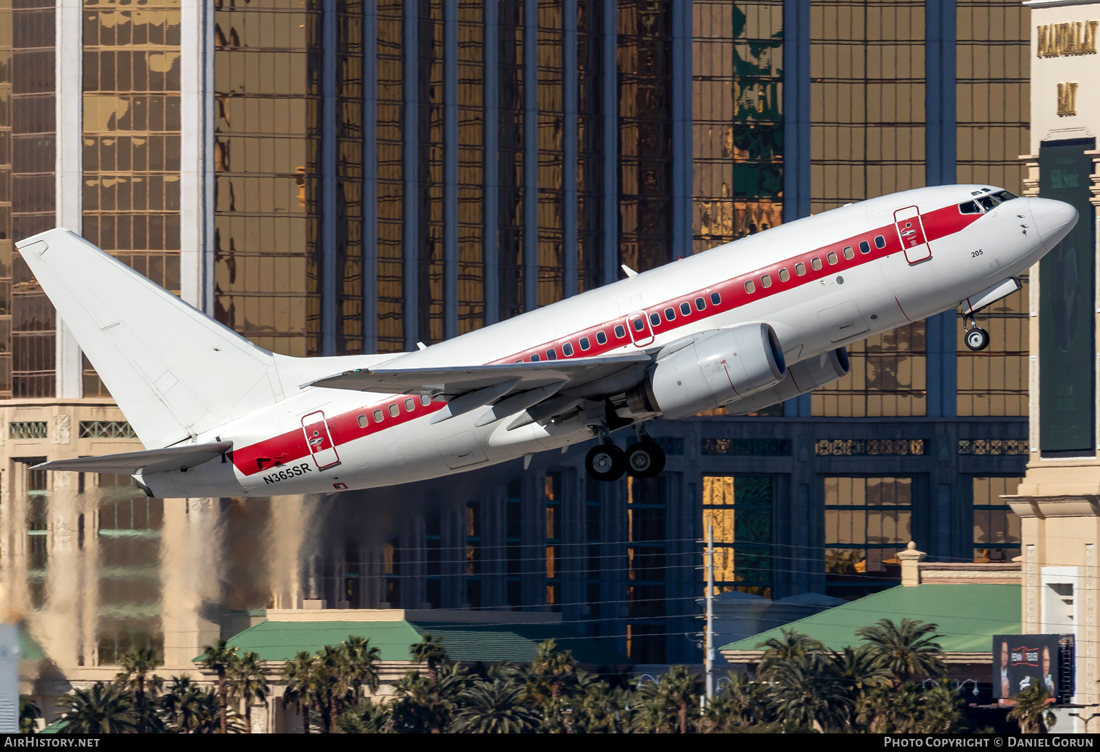 Aircraft Photo of N365SR | Boeing 737-66N | AirHistory.net #439692