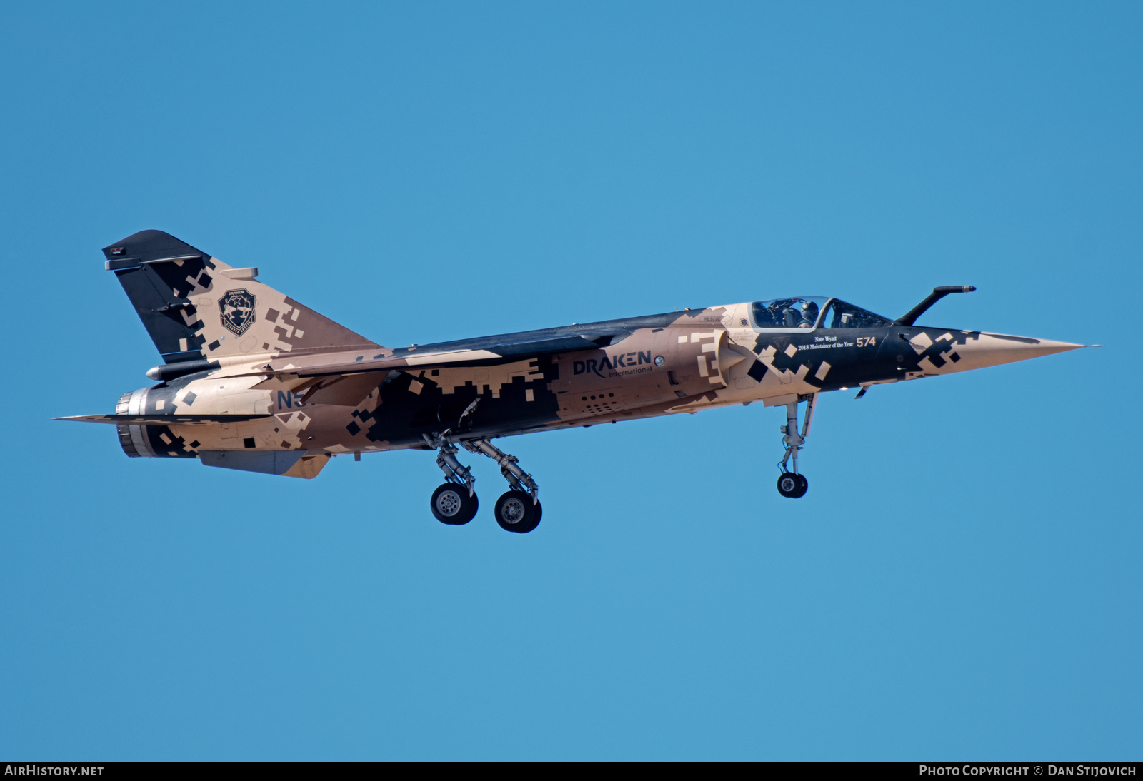 Aircraft Photo of N574EM | Dassault Mirage F1M | Draken International | AirHistory.net #439708