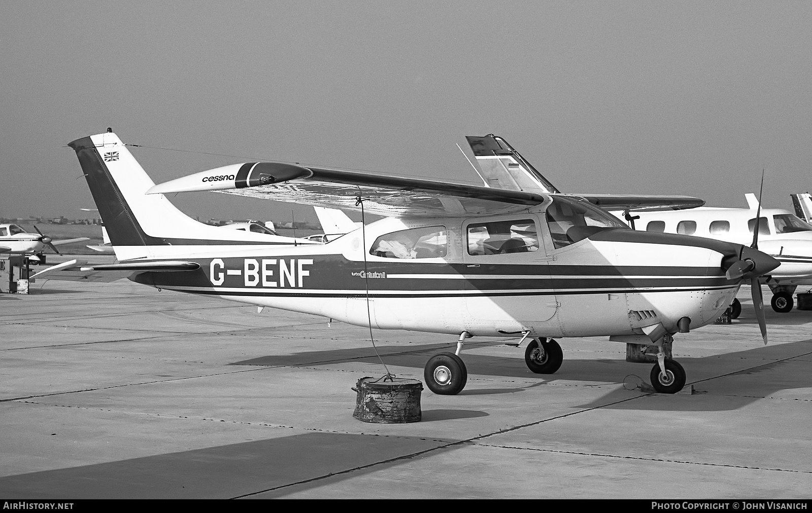 Aircraft Photo of G-BENF | Cessna T210L Turbo Centurion II | AirHistory.net #439723