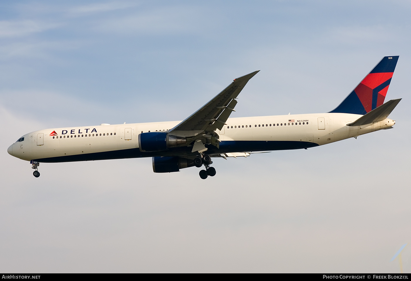 Aircraft Photo of N832MH | Boeing 767-432/ER | Delta Air Lines | AirHistory.net #439812