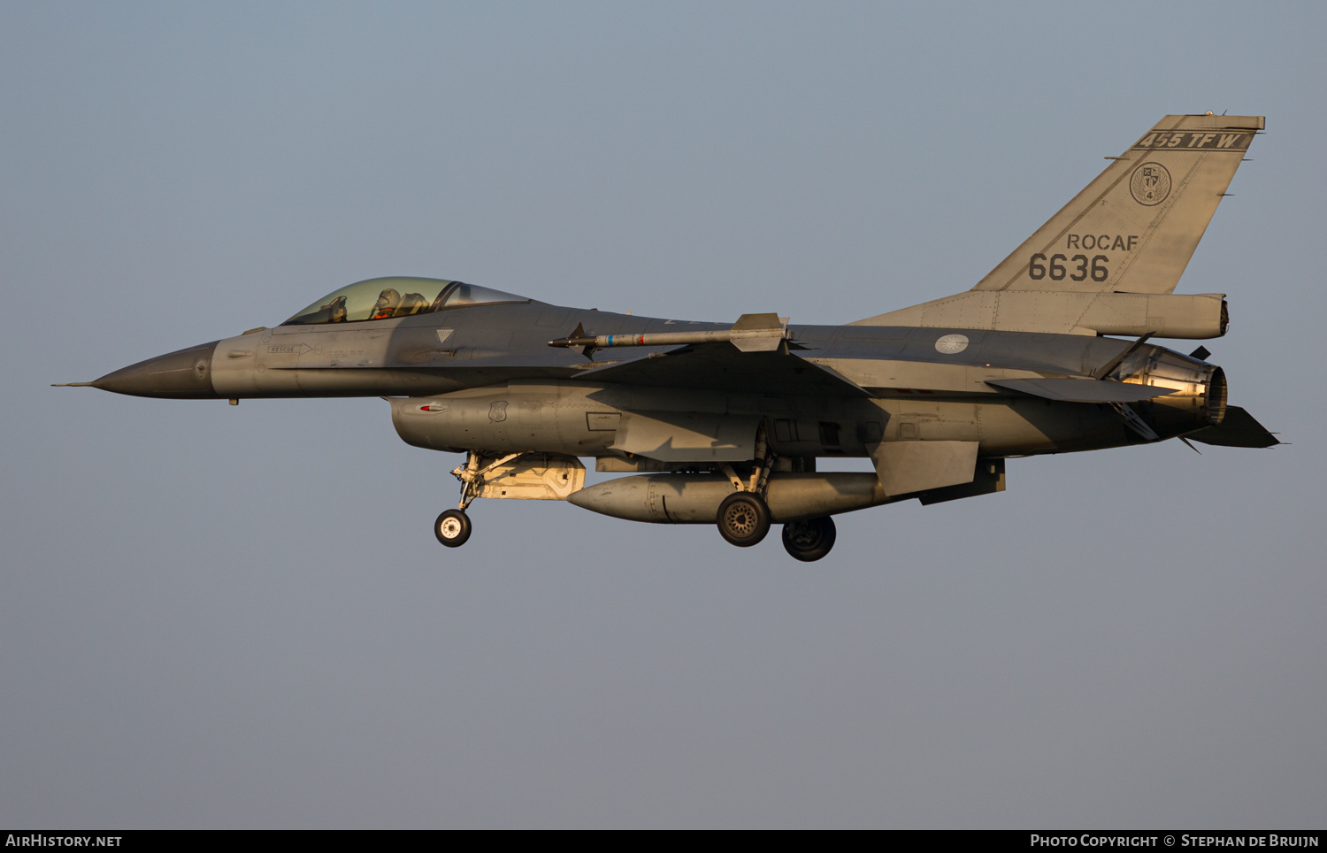 Aircraft Photo of 6636 | General Dynamics F-16A Fighting Falcon | Taiwan - Air Force | AirHistory.net #439867