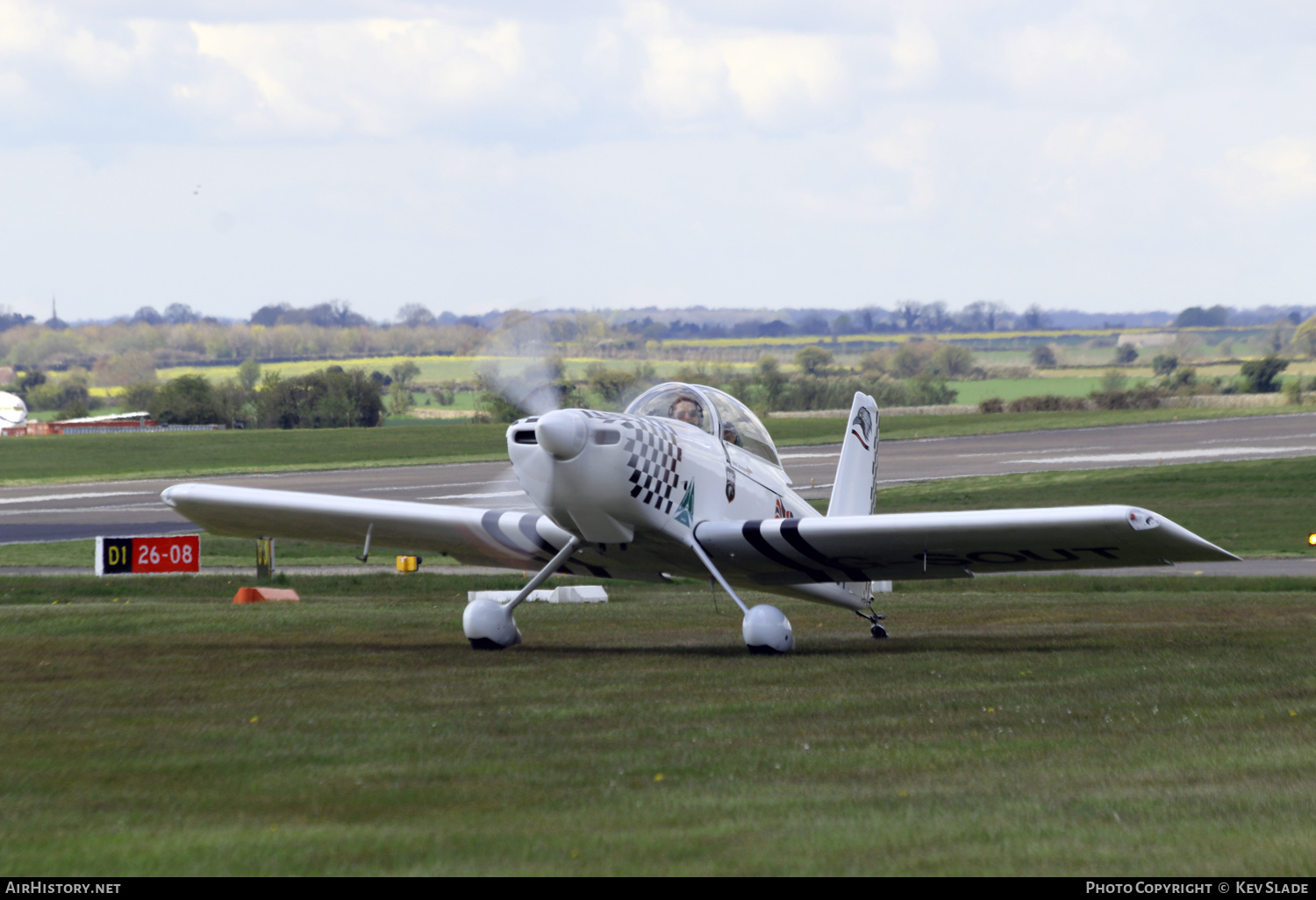 Aircraft Photo of G-SOUT | Van's RV-8 | Team Raven | AirHistory.net #439900