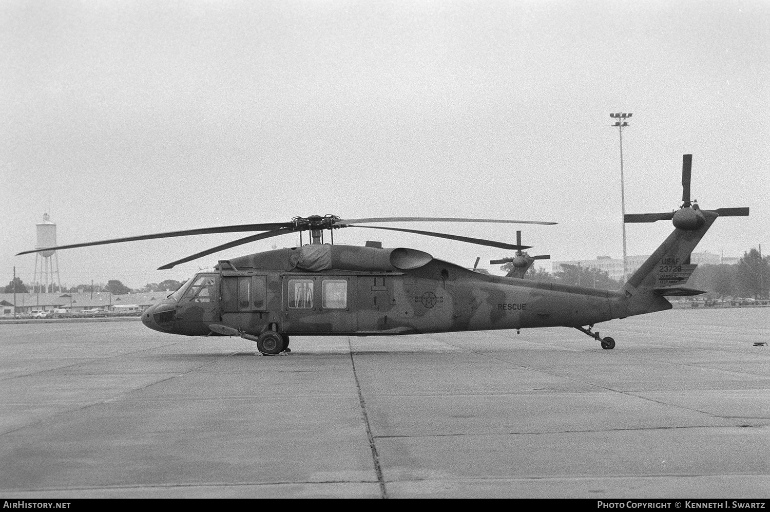 Aircraft Photo of 23728 / 82-23728 | Sikorsky UH-60A Credible Hawk (S-70A) | USA - Air Force | AirHistory.net #439940