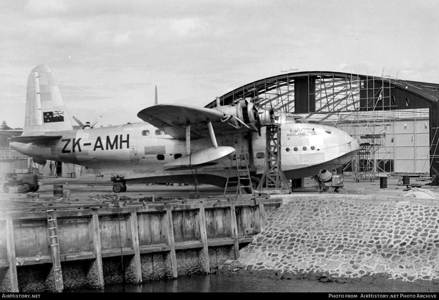 Aircraft Photo of ZK-AMH | Short S.25 Sunderland 4 | TEAL - Tasman Empire Airways | AirHistory.net #439944
