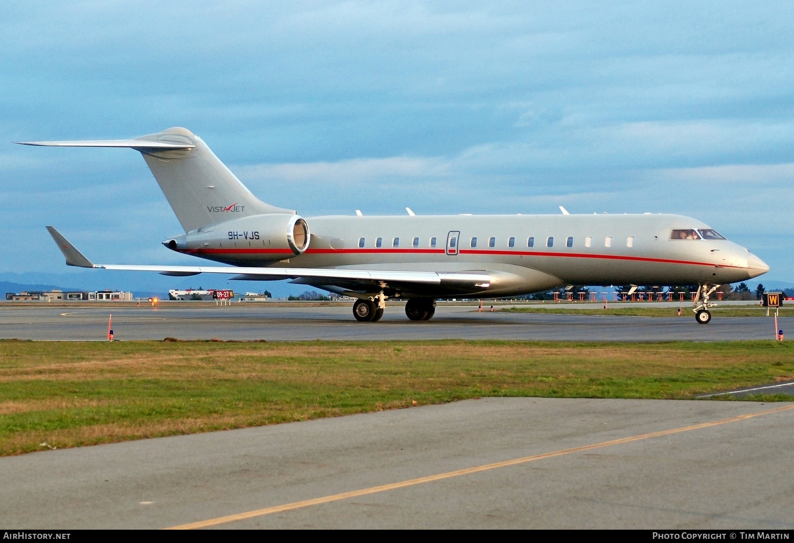 Aircraft Photo of 9H-VJS | Bombardier Global 6000 (BD-700-1A10) | VistaJet | AirHistory.net #440087