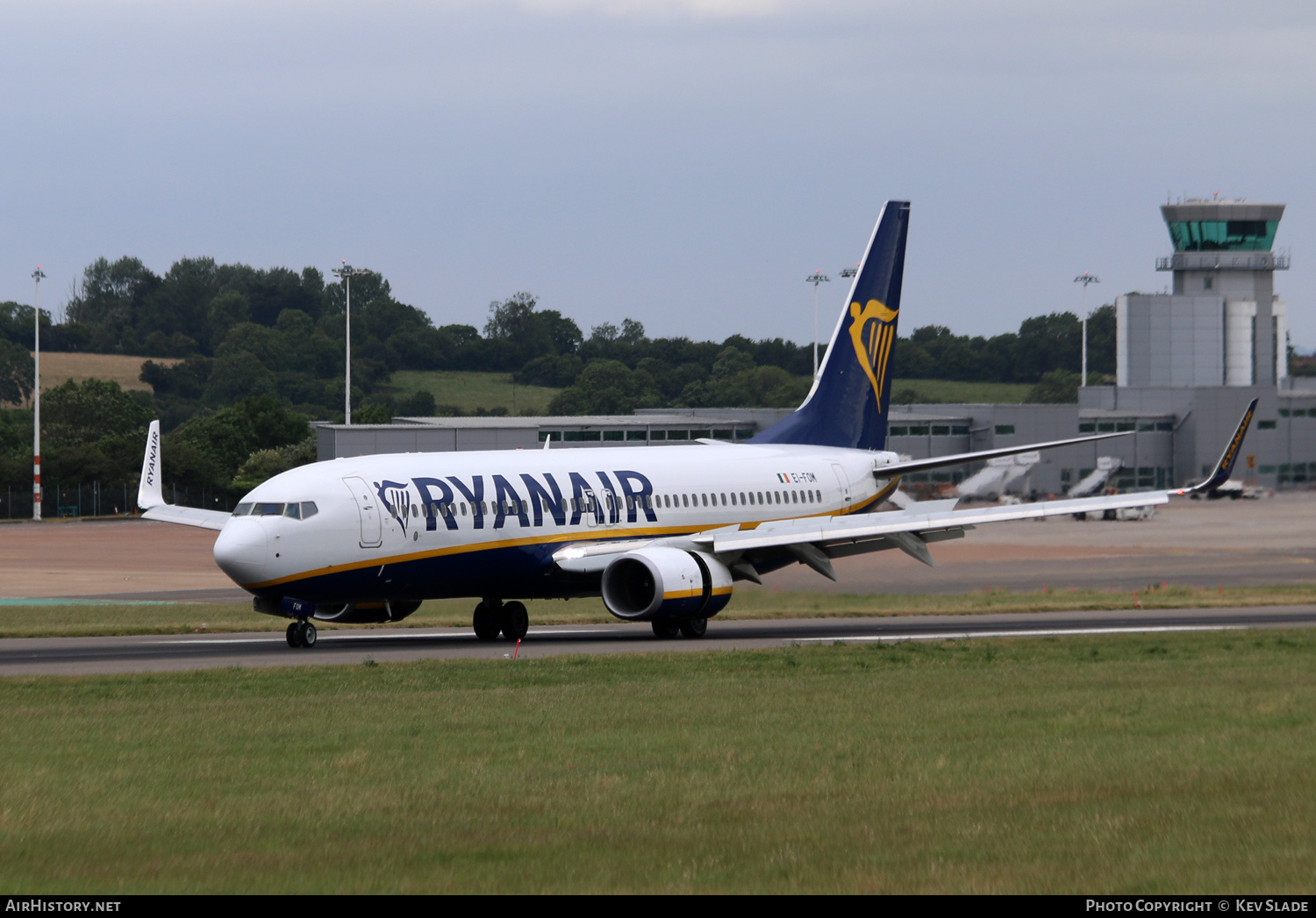 Aircraft Photo of EI-FOM | Boeing 737-8AS | Ryanair | AirHistory.net #440105