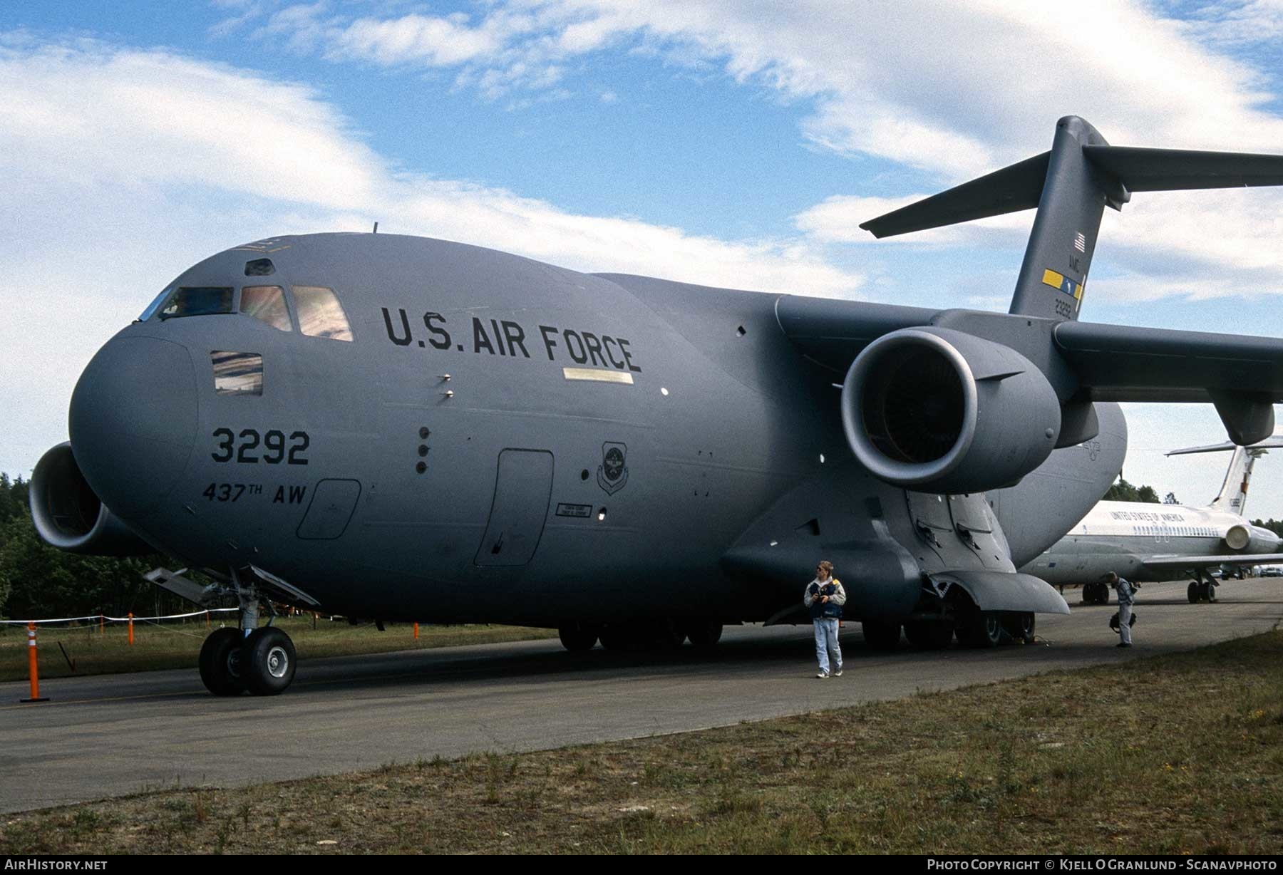 Aircraft Photo of 92-3292 / 23292 | McDonnell Douglas C-17A Globemaster III | USA - Air Force | AirHistory.net #440194