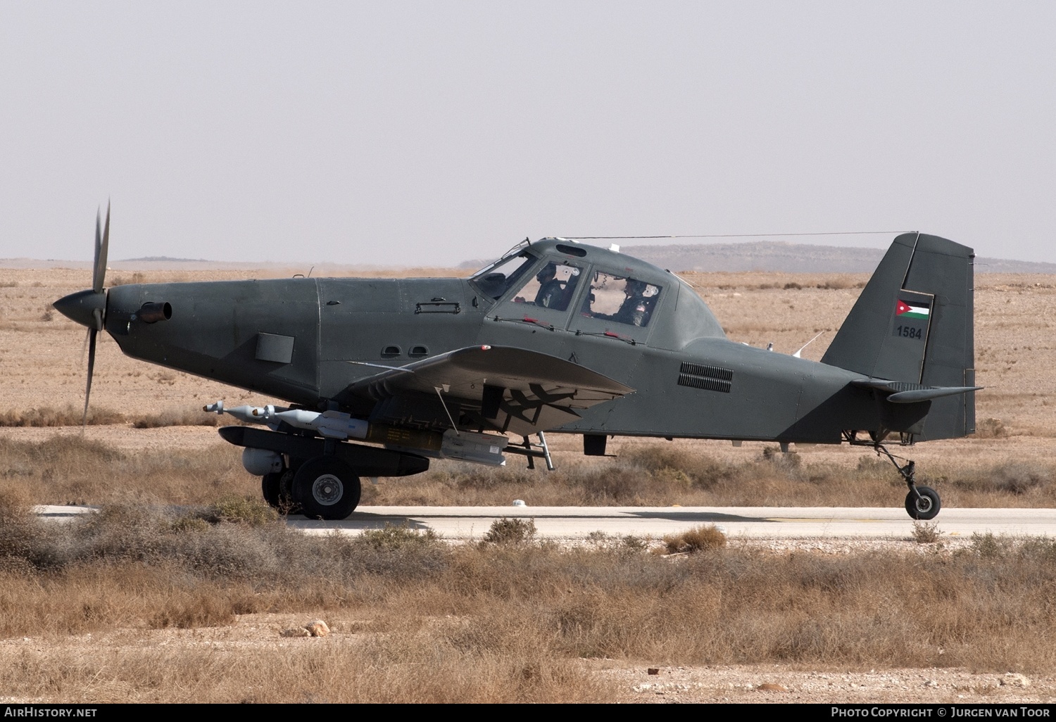 Aircraft Photo of 1584 | Air Tractor AT-802U Sky Warden | Jordan - Air Force | AirHistory.net #440196