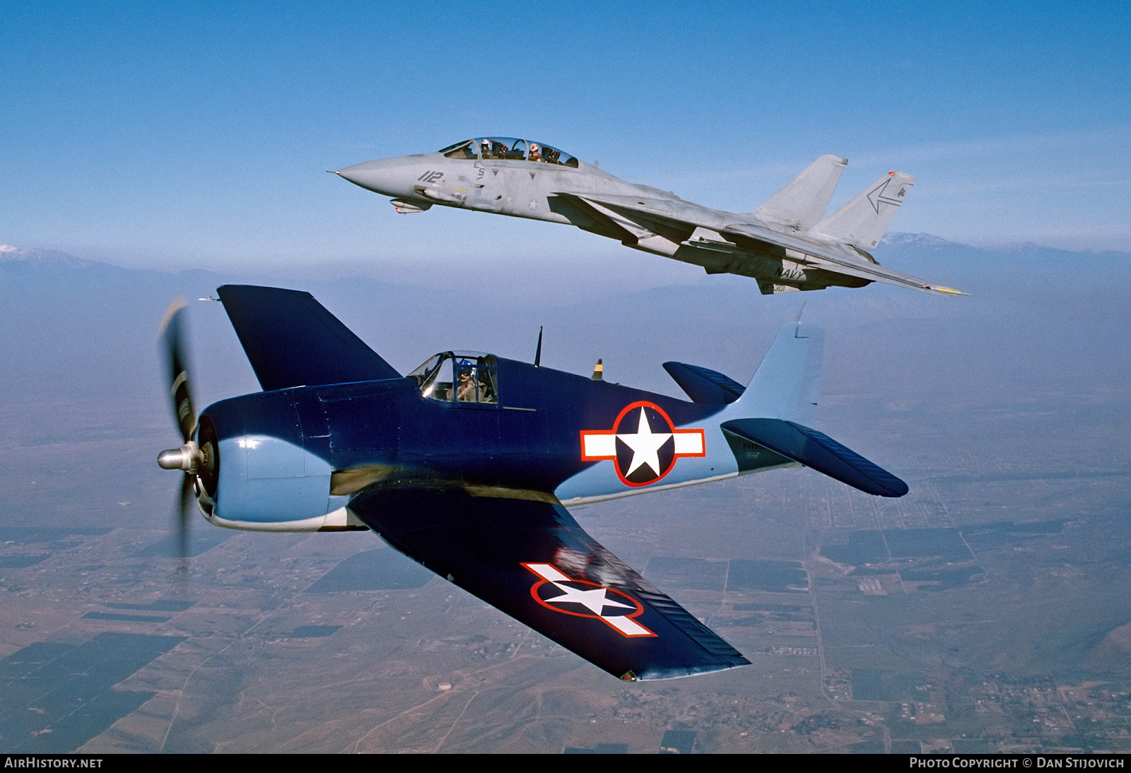 Aircraft Photo of N4994V / 93879 | Grumman F6F-5 Hellcat | USA - Navy | AirHistory.net #440235