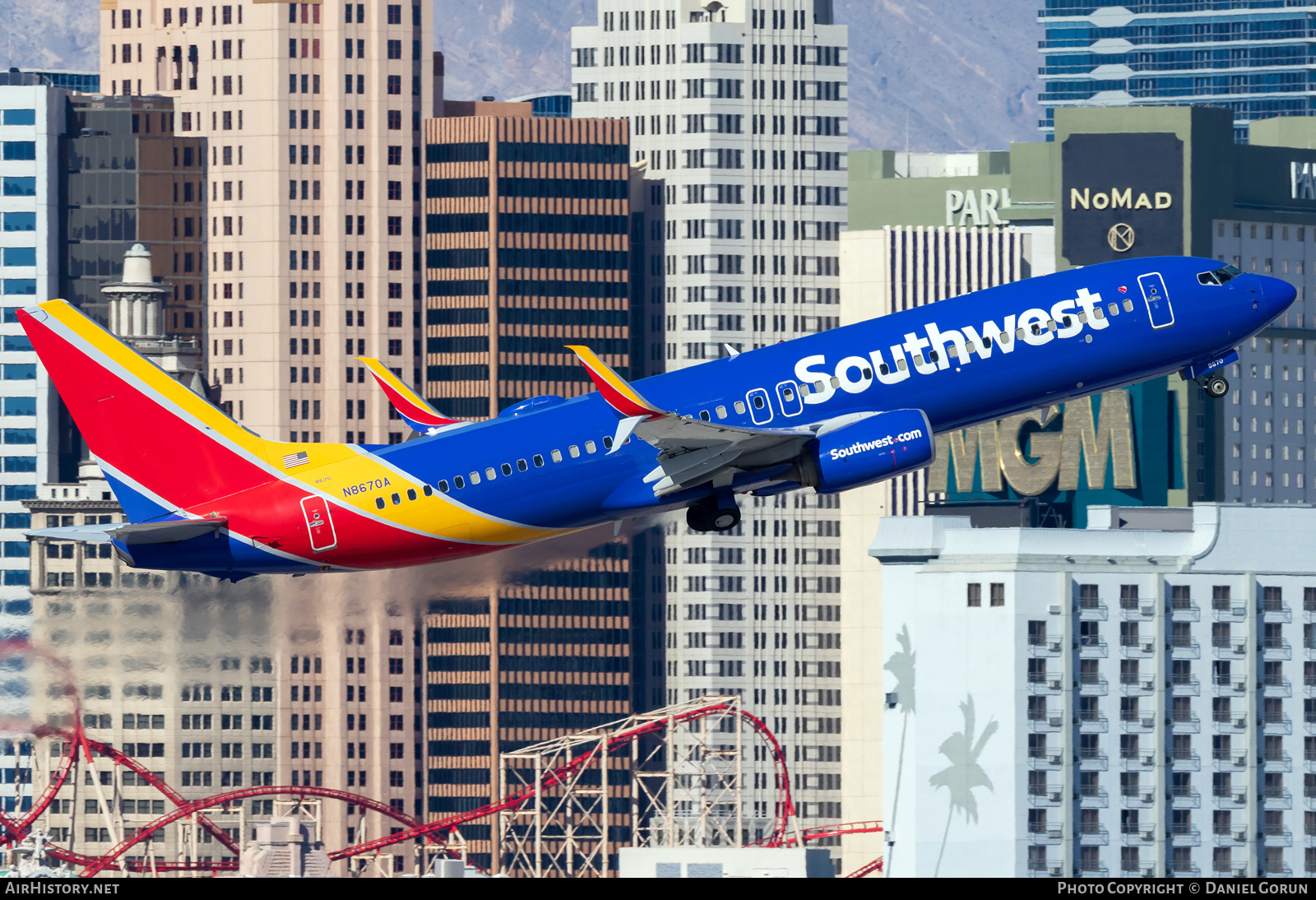 Aircraft Photo of N8670A | Boeing 737-8H4 | Southwest Airlines | AirHistory.net #440296