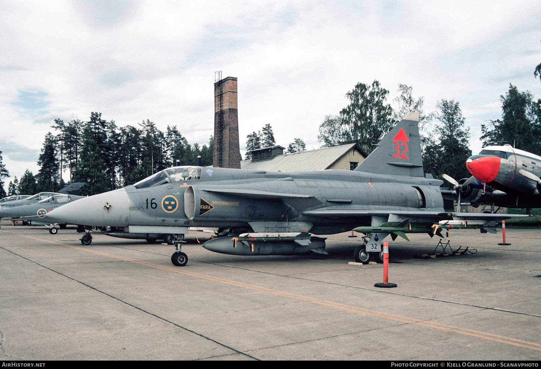 Aircraft Photo of 37332 | Saab JA37 Viggen | Sweden - Air Force | AirHistory.net #440409