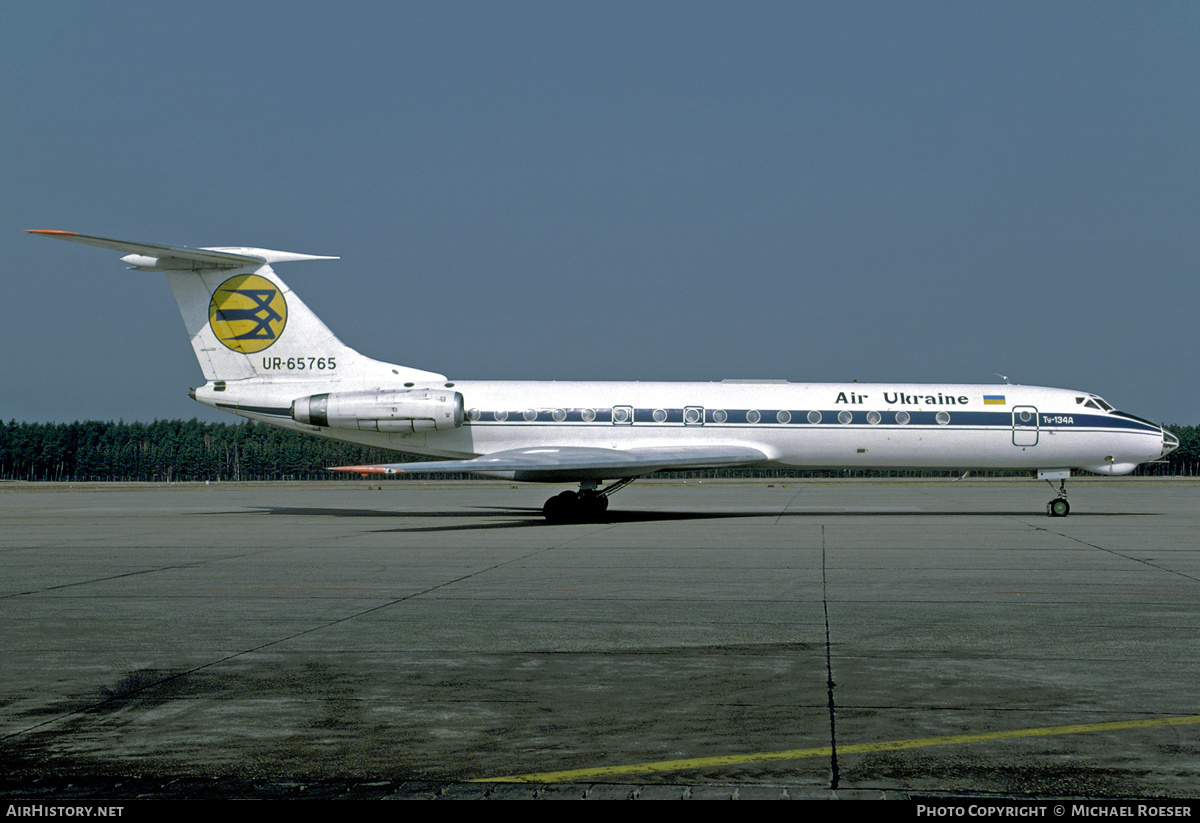 Aircraft Photo of UR-65765 | Tupolev Tu-134A | Air Ukraine | AirHistory.net #440455