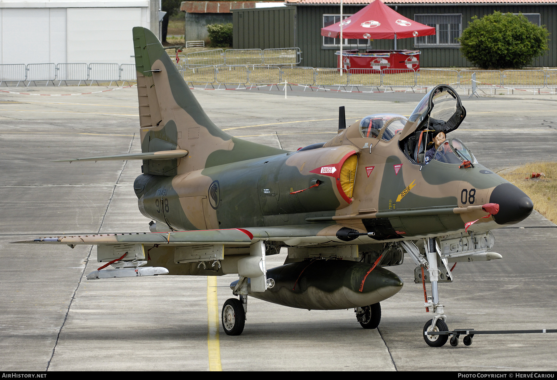 Aircraft Photo of 908 | Douglas TA-4SU Skyhawk | Singapore - Air Force | AirHistory.net #440548