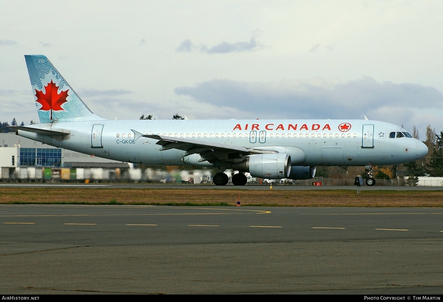 Aircraft Photo of C-GKOE | Airbus A320-214 | Air Canada | AirHistory.net #440556