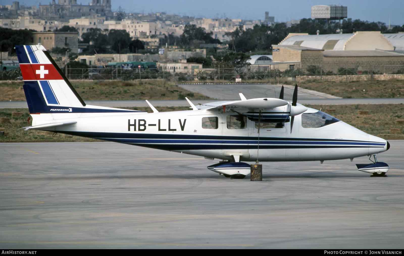 Aircraft Photo of HB-LLV | Partenavia P-68B Victor | AirHistory.net #440567