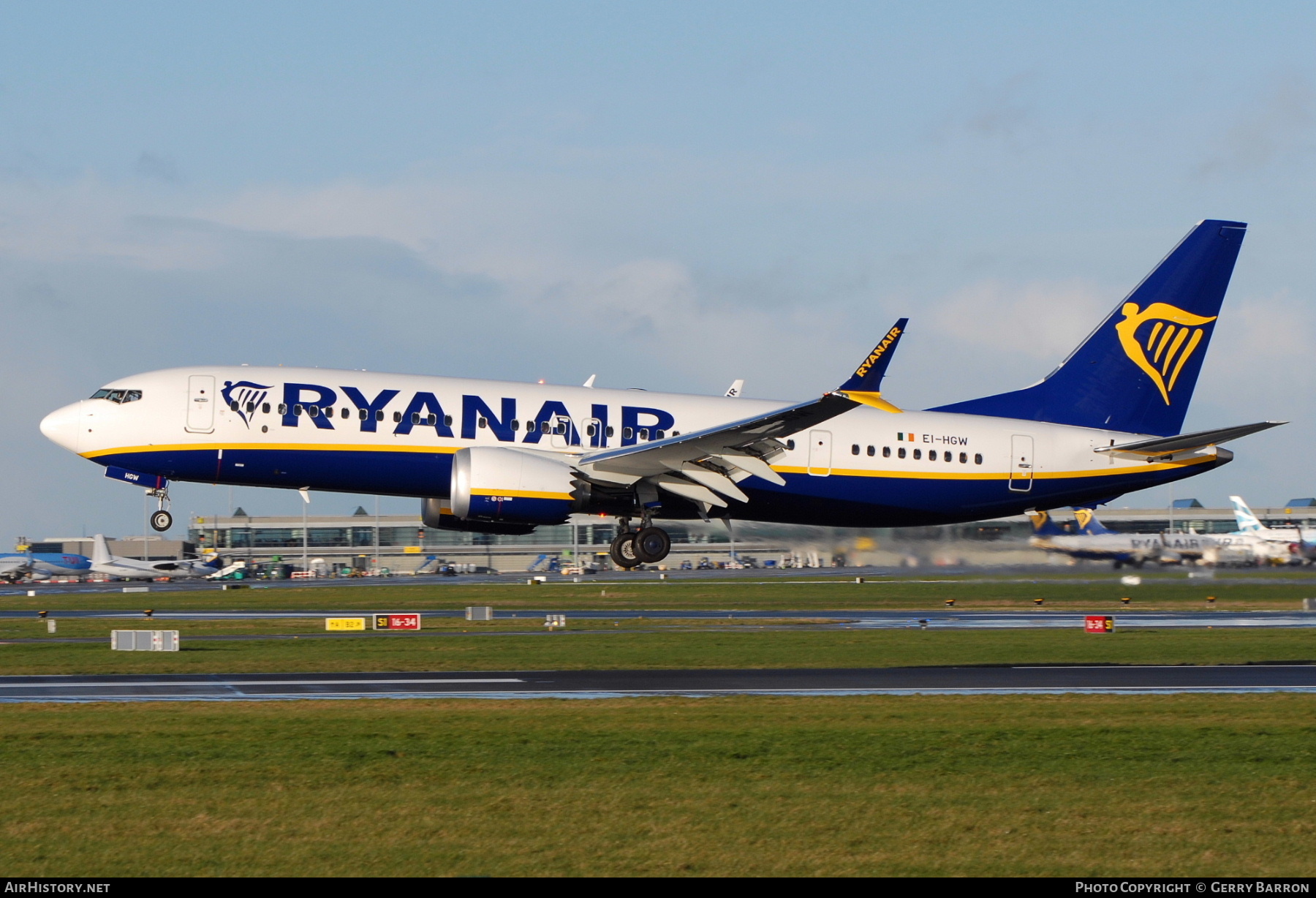 Aircraft Photo of EI-HGW | Boeing 737-8200 Max 200 | Ryanair | AirHistory.net #440613