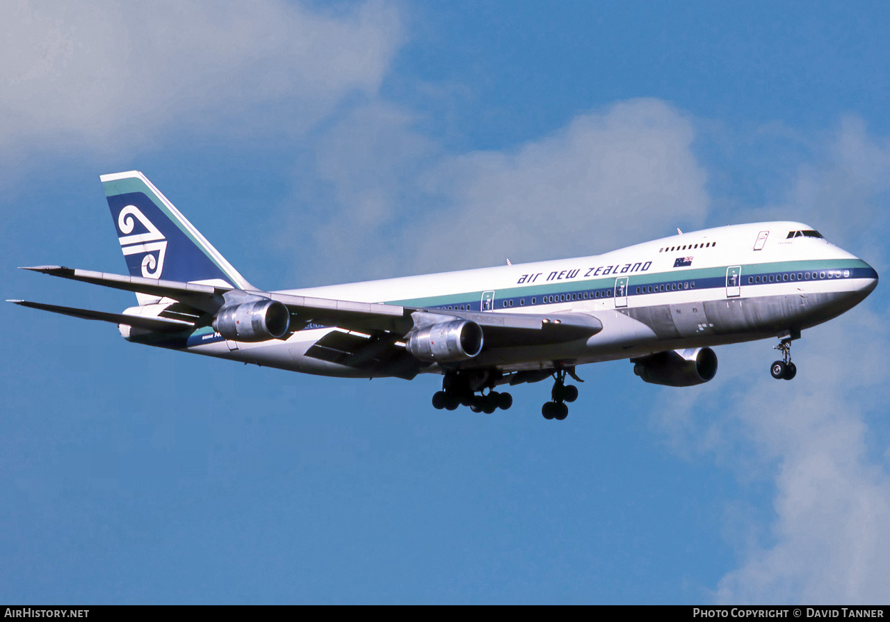 Aircraft Photo of ZK-NZX | Boeing 747-219B | Air New Zealand | AirHistory.net #440617