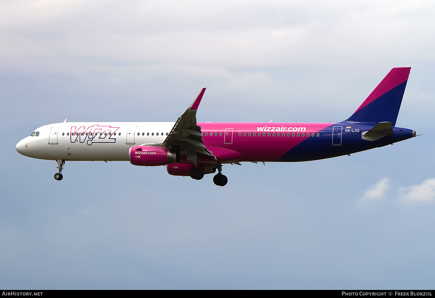 Aircraft Photo of HA-LXG | Airbus A321-231 | Wizz Air | AirHistory.net #440699