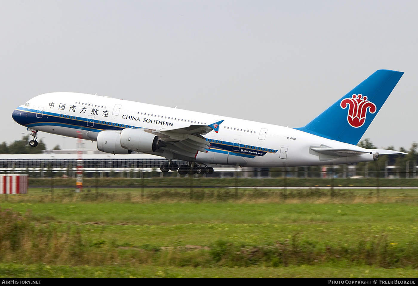 Aircraft Photo of B-6138 | Airbus A380-841 | China Southern Airlines | AirHistory.net #440703
