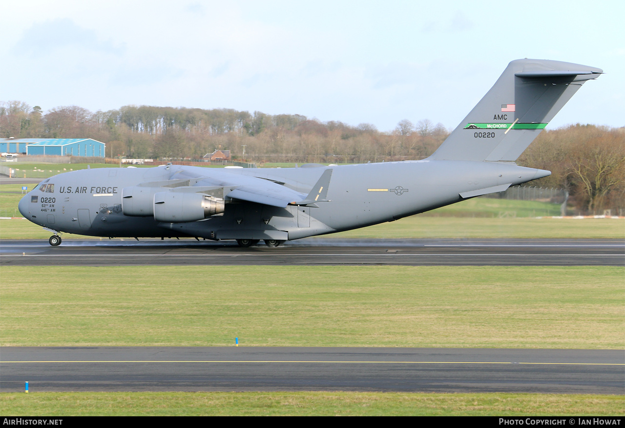 Aircraft Photo of 10-0220 / 00220 | Boeing C-17A Globemaster III | USA - Air Force | AirHistory.net #440711