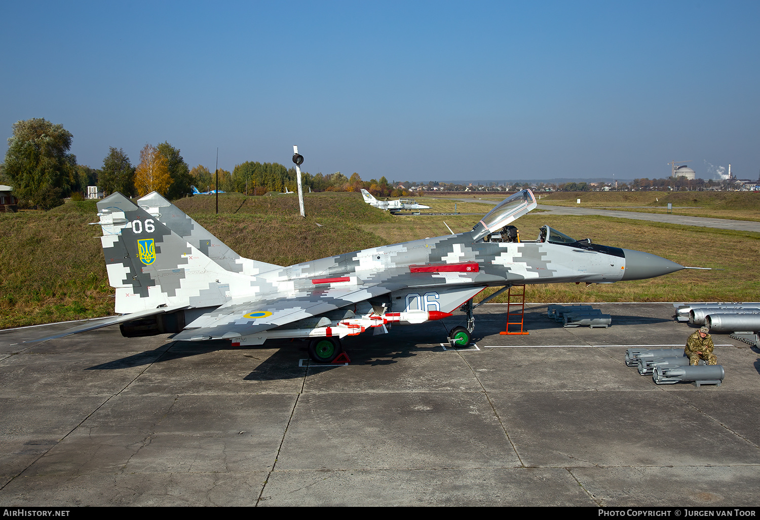 Aircraft Photo of 06 white | Mikoyan-Gurevich MiG-29MU1 | Ukraine - Air Force | AirHistory.net #440742