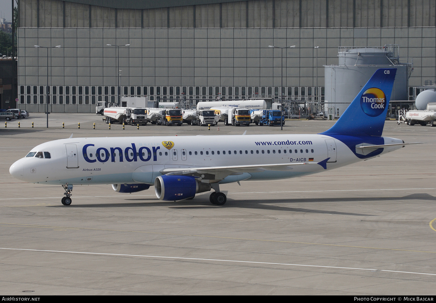 Aircraft Photo of D-AICB | Airbus A320-212 | Condor Berlin | AirHistory.net #440762