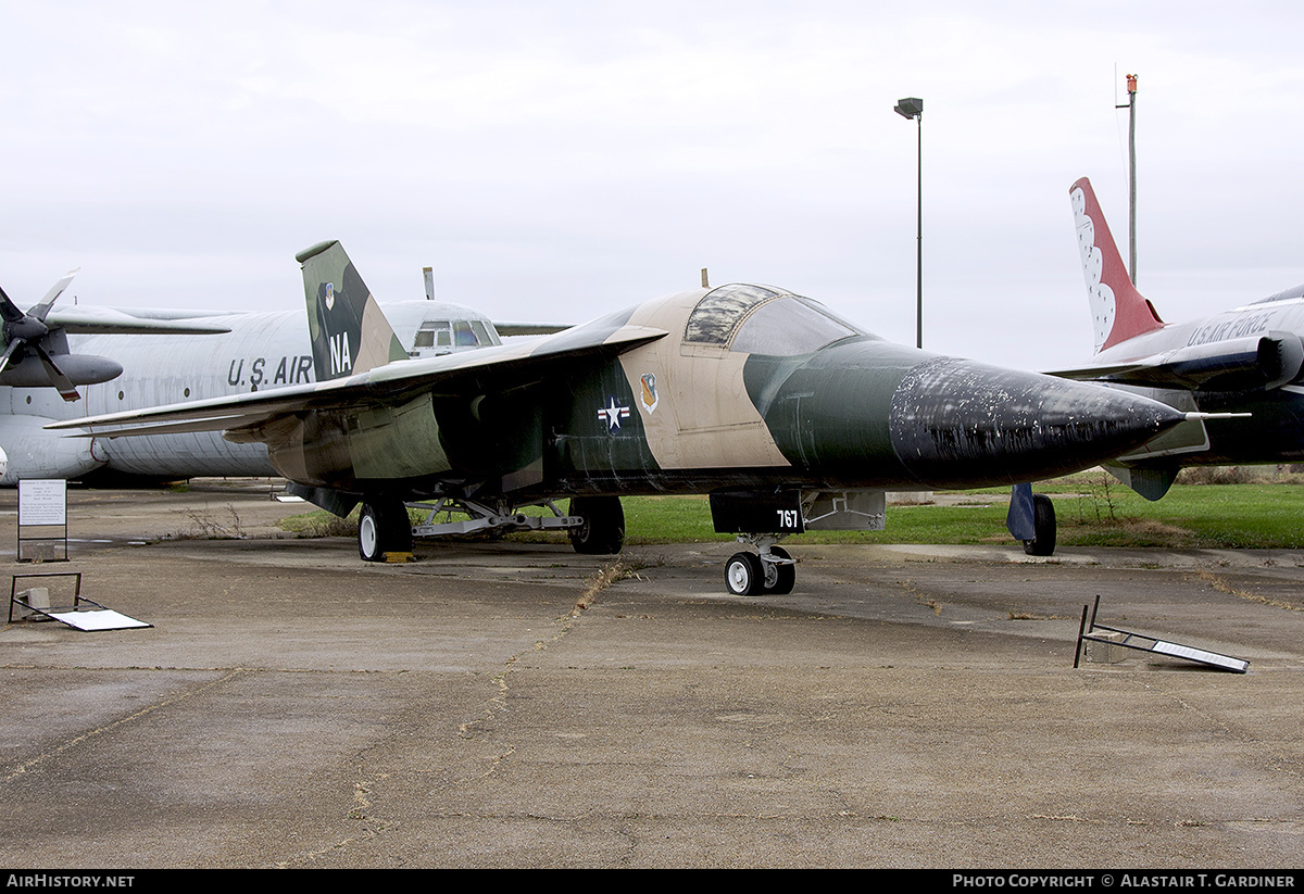 Aircraft Photo of 63-9767 / 63767 | General Dynamics GF-111A Aardvark | USA - Air Force | AirHistory.net #440777